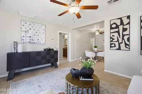 Living - 2314 E Montecito Ave, Phoenix, AZ 85016 photo 6 of 6