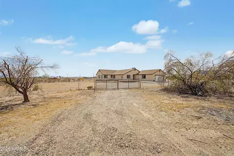 2938 S Wickenburg Rd, Tonopah, AZ 85354