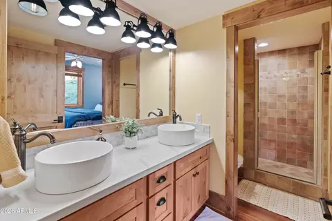 Bath - 2601 E Golden Aster Cir, Payson, AZ 85541 photo 8 of 10