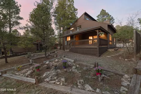 2803 N Carefree Cir, Flagstaff, AZ 86004