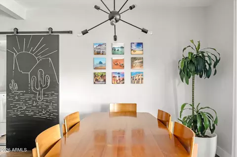 Dining - 4021 N 8th Ave, Phoenix, AZ 85013 photo 2 of 3