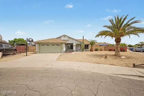 8554 W Colter St, Glendale, AZ 85305