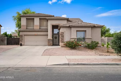 Exterior - 2011 W Branham Ln, Phoenix, AZ 85041 photo 1 of 10