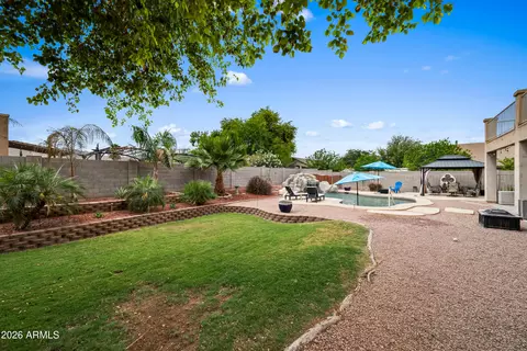 Exterior - 2011 W Branham Ln, Phoenix, AZ 85041 photo 5 of 10