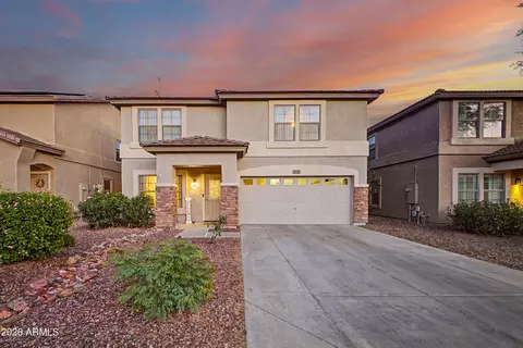 1821 E Patrick Ln, Phoenix, AZ 85024