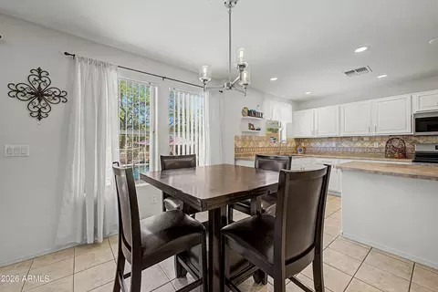 Dining - 1821 E Patrick Ln, Phoenix, AZ 85024 photo 2 of 2