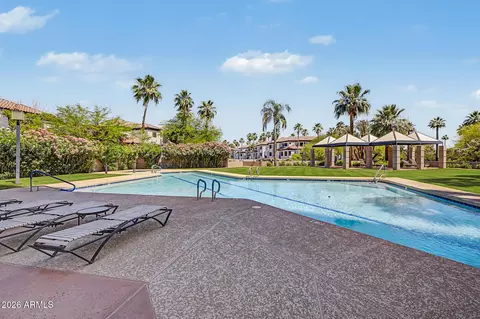Exterior - 1040 E Osborn Rd #402, Phoenix, AZ 85014 photo 8 of 12