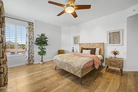 Bedroom - 1040 E Osborn Rd #402, Phoenix, AZ 85014 photo 2 of 7