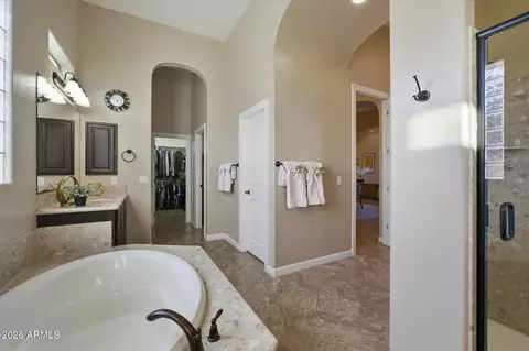 Bath - 2155 N Steele --, Mesa, AZ 85207 photo 3 of 7