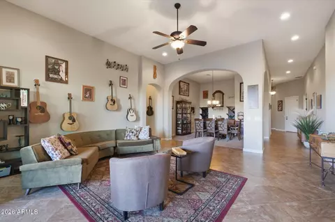 Living - 2155 N Steele --, Mesa, AZ 85207 photo 2 of 3