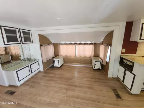 208 E Hedge Dr, Florence, AZ 85132 photo 5