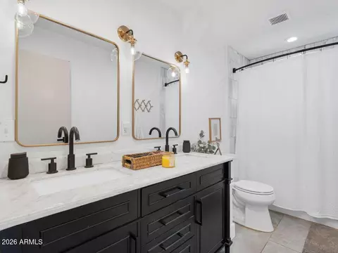 Bath - 5416 W Pinon Dr, Pine, AZ 85544 photo 1 of 2