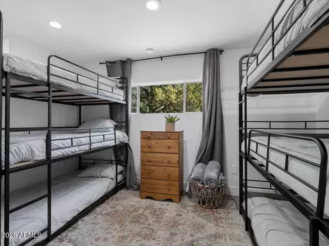 Bedroom - 5416 W Pinon Dr, Pine, AZ 85544 photo 3 of 3