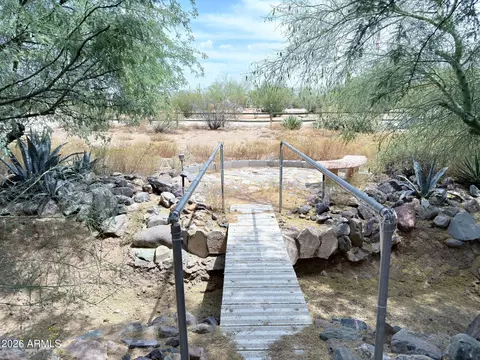 Exterior - 1127 E Joy Ranch Rd, Phoenix, AZ 85086 photo 14 of 20