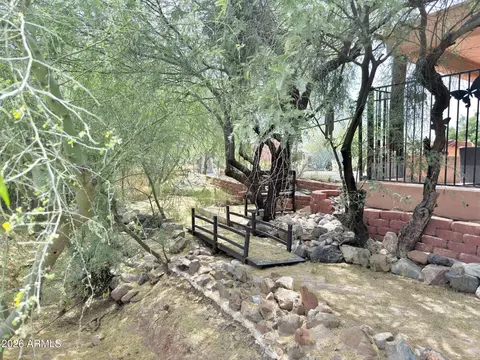 Exterior - 1127 E Joy Ranch Rd, Phoenix, AZ 85086 photo 13 of 20