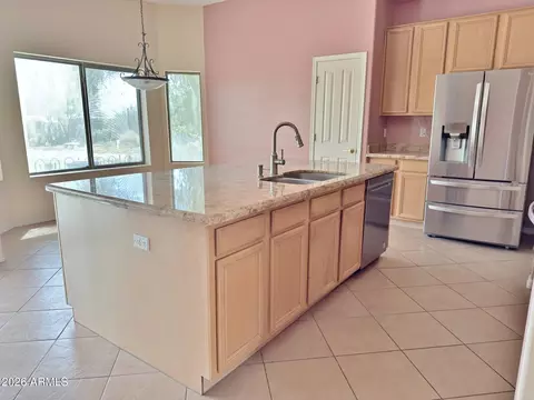 Kitchen - 1127 E Joy Ranch Rd, Phoenix, AZ 85086 photo 3 of 3
