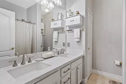 Bath - 3569 E Wyatt Way, Gilbert, AZ 85297 photo 4 of 4