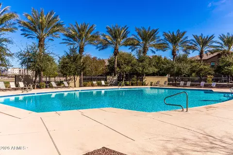 Exterior - 1821 E Bernie Ln #103, Gilbert, AZ 85295 photo 15 of 17