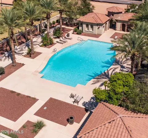 Exterior - 1821 E Bernie Ln #103, Gilbert, AZ 85295 photo 3 of 17