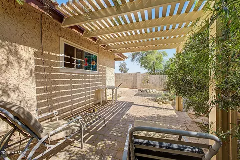 Exterior - 5221 E Saguaro Cir, Phoenix, AZ 85044 photo 6 of 8