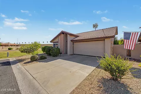 Exterior - 5221 E Saguaro Cir, Phoenix, AZ 85044 photo 1 of 8