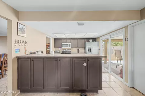 Kitchen - 5221 E Saguaro Cir, Phoenix, AZ 85044 photo 1 of 3