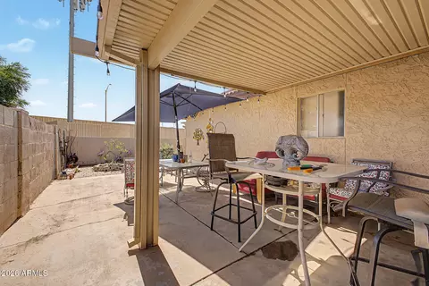 Exterior - 5221 E Saguaro Cir, Phoenix, AZ 85044 photo 7 of 8