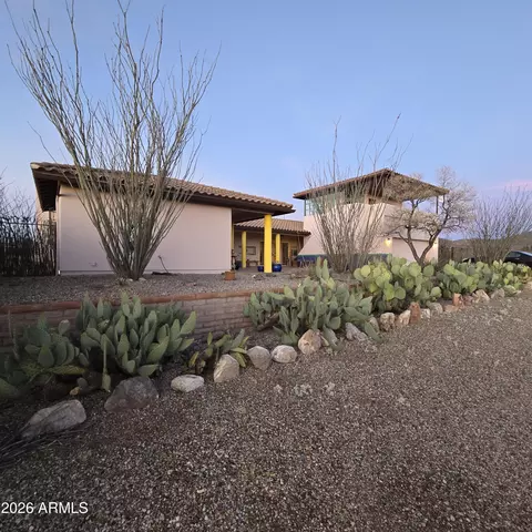 Exterior - 995 S Ruby Dare Rd, Bisbee, AZ 85603 photo 8 of 20