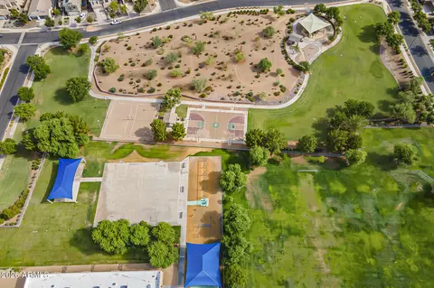 View/Area - 3142 E Tonto Dr, Gilbert, AZ 85298 photo 4 of 7