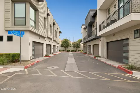 Exterior - 167 E Lexington Ave, Gilbert, AZ 85234 photo 3 of 11