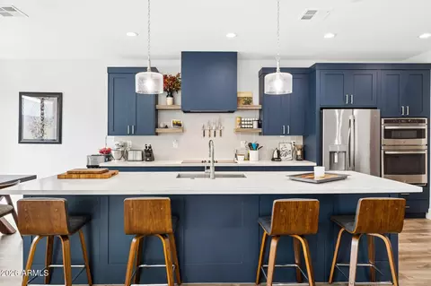 Kitchen - 167 E Lexington Ave, Gilbert, AZ 85234 photo 4 of 6