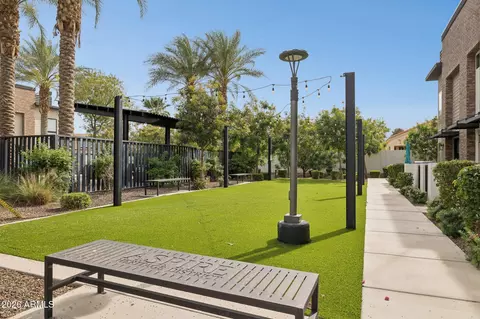 Exterior - 167 E Lexington Ave, Gilbert, AZ 85234 photo 4 of 11