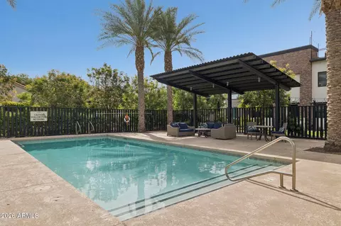 Exterior - 167 E Lexington Ave, Gilbert, AZ 85234 photo 5 of 11