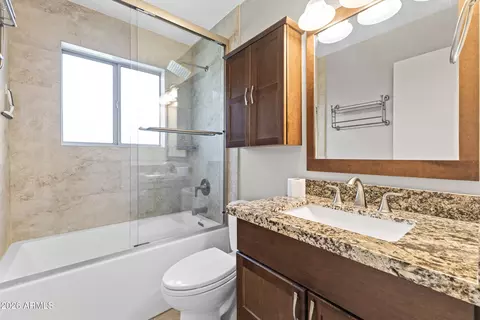Bath - 4371 E Villa Maria Dr, Phoenix, AZ 85032 photo 1 of 1