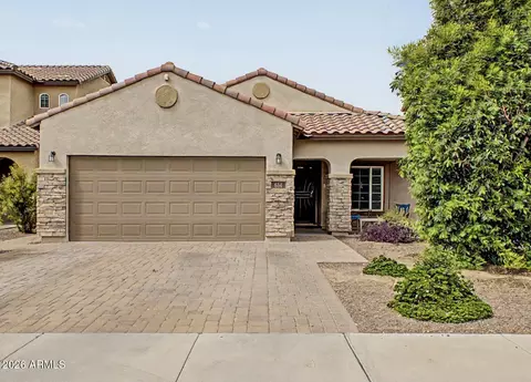 614 W Kerry Ln, Phoenix, AZ 85027