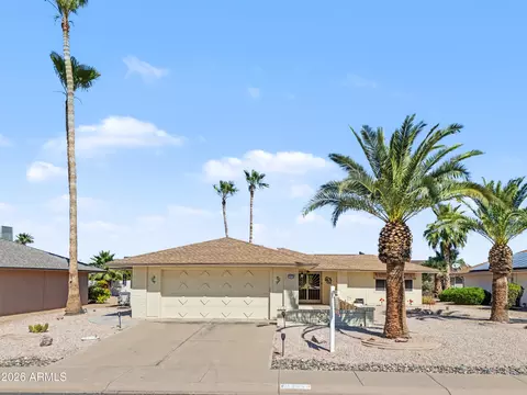 12510 W Flagstone Dr, Sun City West, AZ 85375