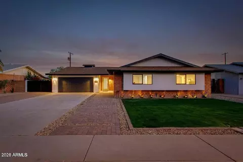 8443 Edgemont Ave, Scottsdale, AZ 85257