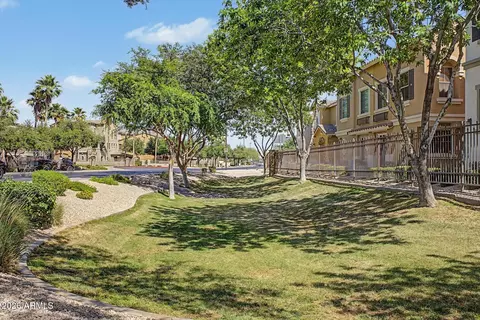 Exterior - 166 W Laurel Ct, Gilbert, AZ 85233 photo 13 of 14
