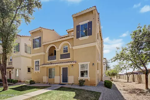 Exterior - 166 W Laurel Ct, Gilbert, AZ 85233 photo 3 of 14