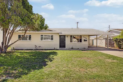 3049 W Corrine Dr, Phoenix, AZ 85029