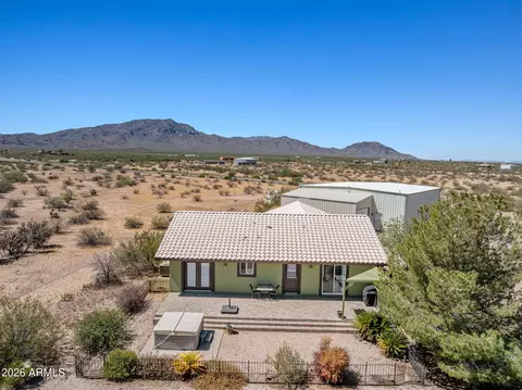 48023 N 518th Ave, Aguila, AZ 85320