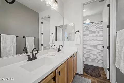 Bath - 3940 E Turley St, Gilbert, AZ 85295 photo 4 of 4