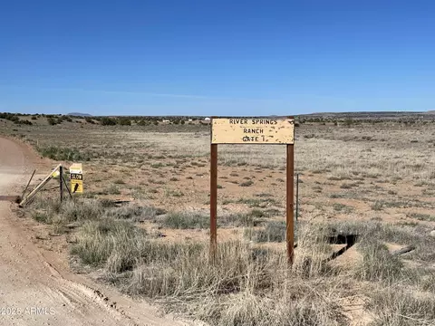 134 County Road N6404 -- #162, Saint Johns, AZ 85936