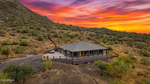 42610 N 22nd St, New River, AZ 85087