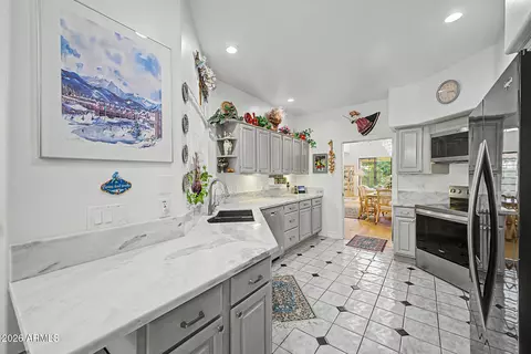 Kitchen - 1700 E Lakeside Dr #63, Gilbert, AZ 85234 photo 3 of 3