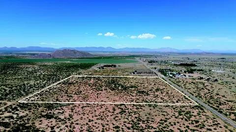 38 67 Acre Lydy Ave #39, Pearce, AZ 85625 photo 4