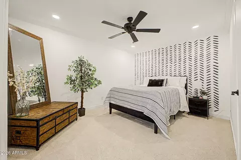 Bedroom - 2334 E Gelding Dr, Phoenix, AZ 85022 photo 4 of 5