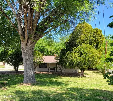 93 N Black Bridge Rd, Camp Verde, AZ 86322