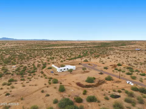 9156 S Thornton Rd, Casa Grande, AZ 85193