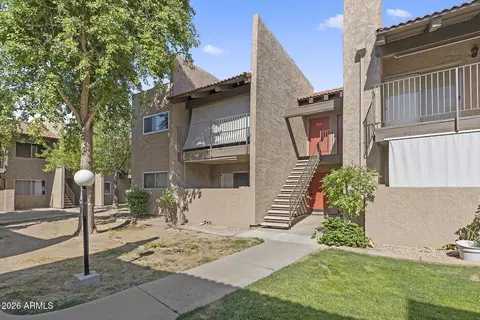 5525 E Thomas Rd #R9, Phoenix, AZ 85018